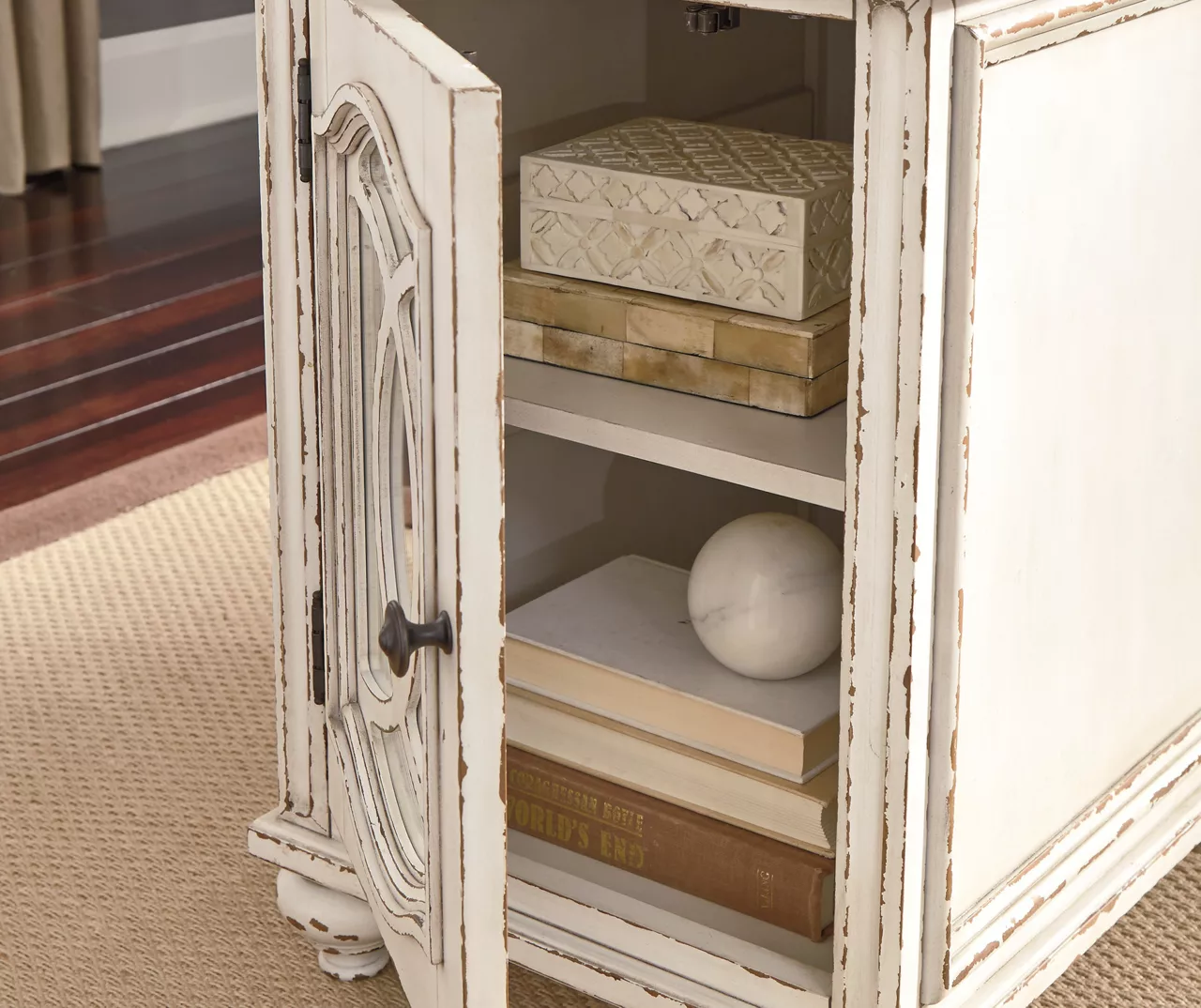 Realyn White & Brown Two-Tone Chairside End Table Realyn White & Brown Two-Tone Chairside End Table -Home Furniture Store 810458285 5